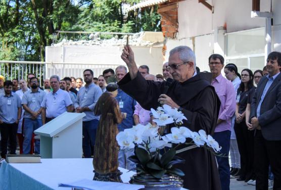 Hospital Santo Antônio realiza bênção que marca o início das obras da Torre